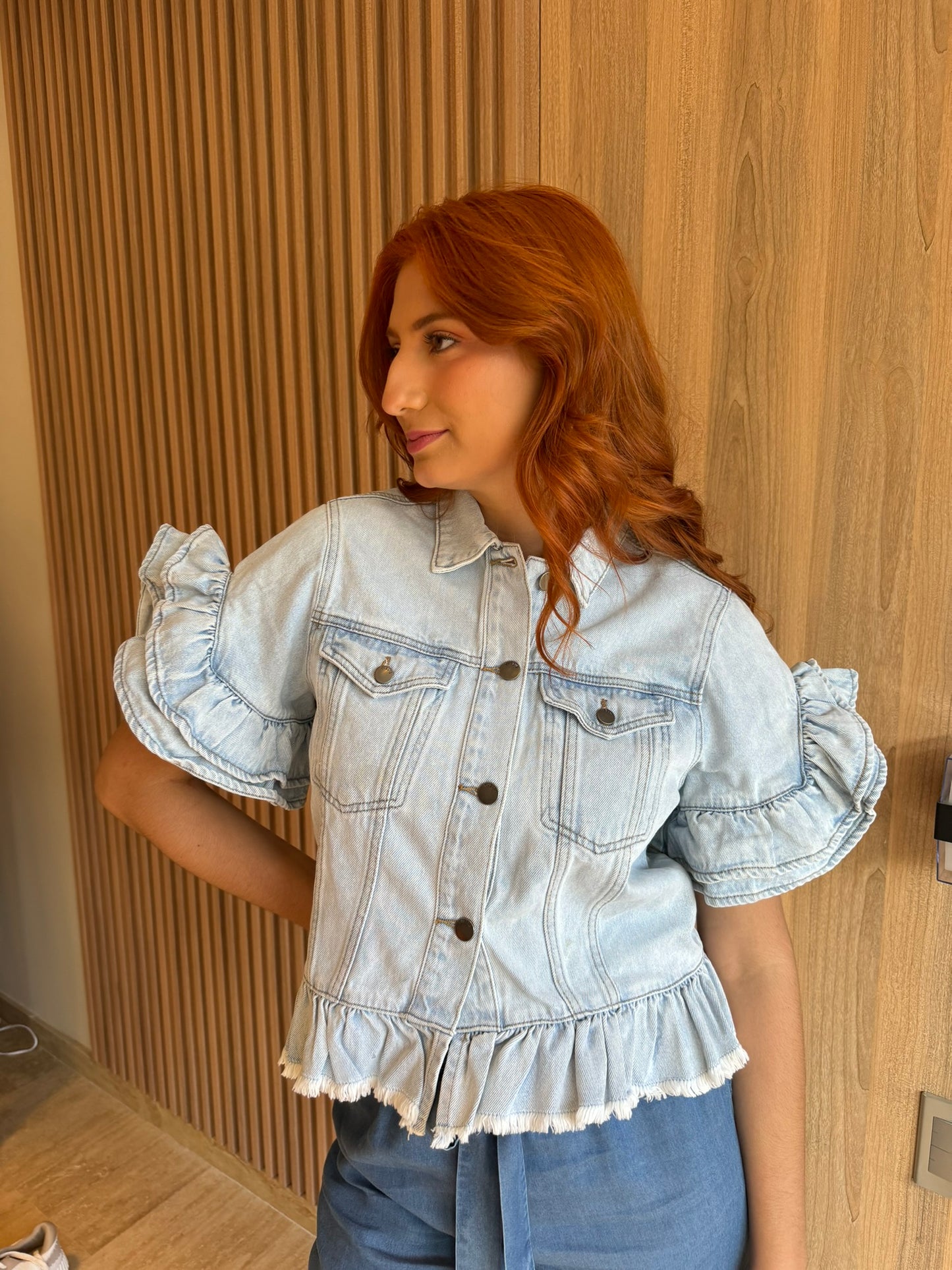 TOP-KARINA-44