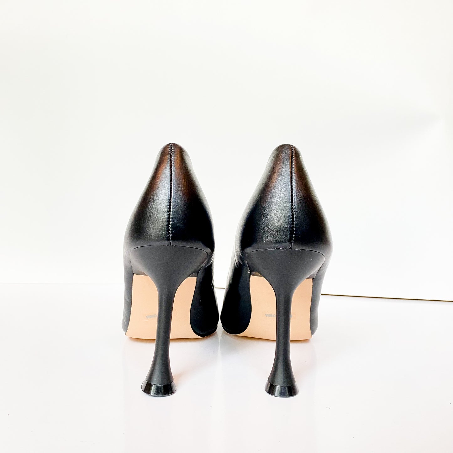 Stilettos con Tacon Arqueado