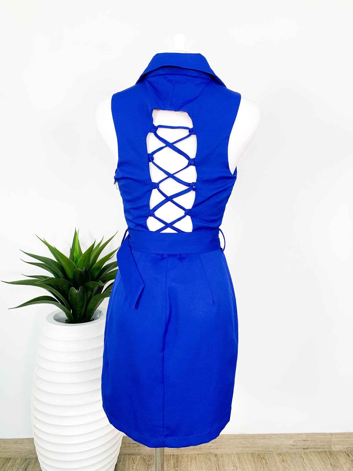 Vestido con Cinturón