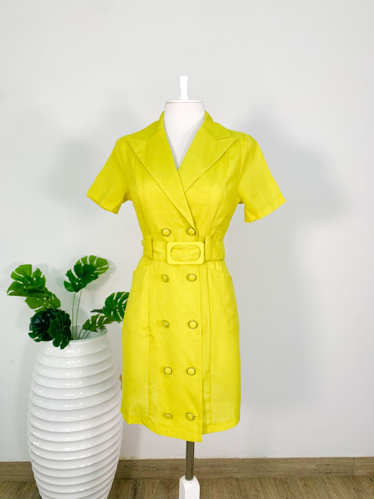 Vestido con Botones