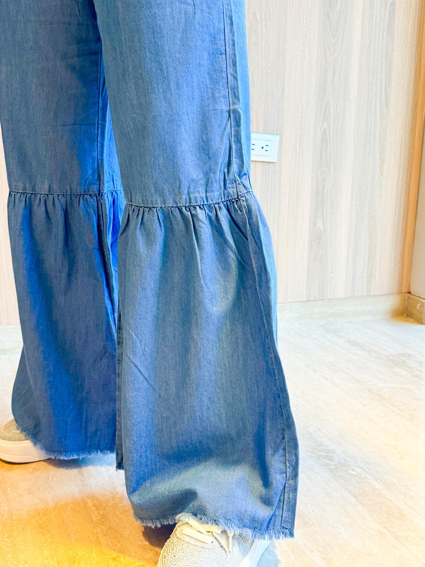 PANT-KARE-44